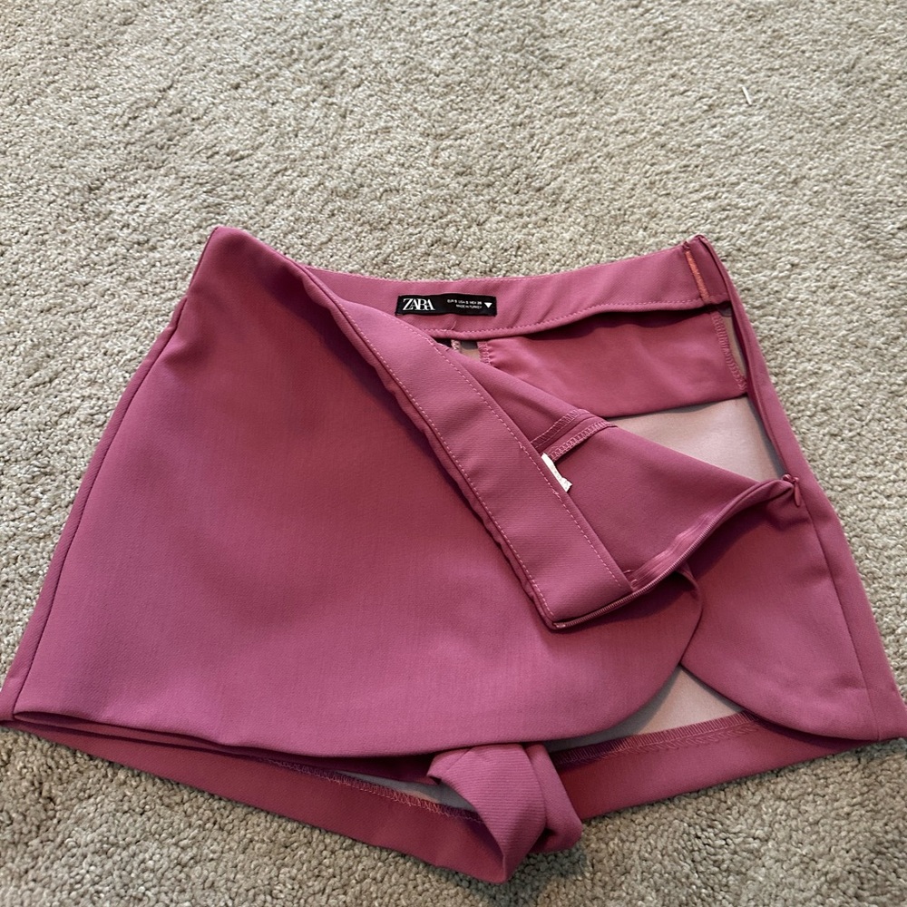 Zara Women's Skort in Mauve